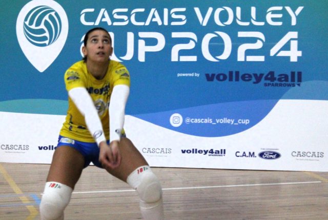 V4A 3 I U MUCIFALENSE 0